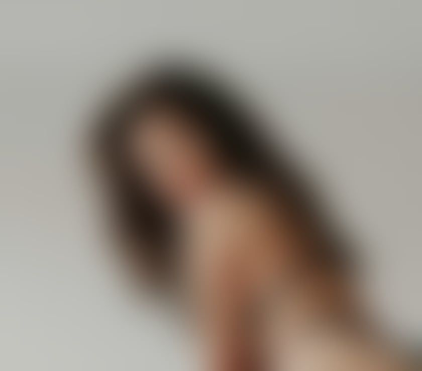 Escorts North West London Hendon - North West London - Photos for TINA NEW IN THE AERIA BEST SERVICE