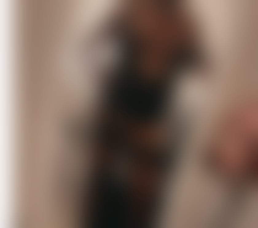 Escorts Bedfordshire Luton - Photos for Naughty Candy x