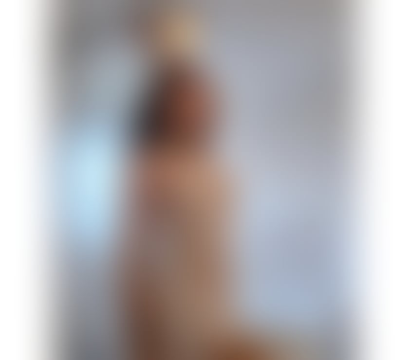 Escorts West Midlands Birmingham - Photos for Sexy Thai Best 4 hands massage from Friendly Ladies