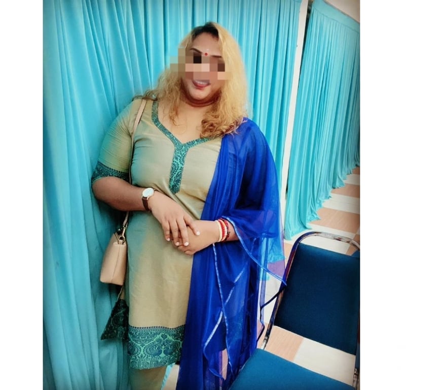 Escorts Greater Manchester Tameside - Photos for Sandraa Tamil Indian Girl here