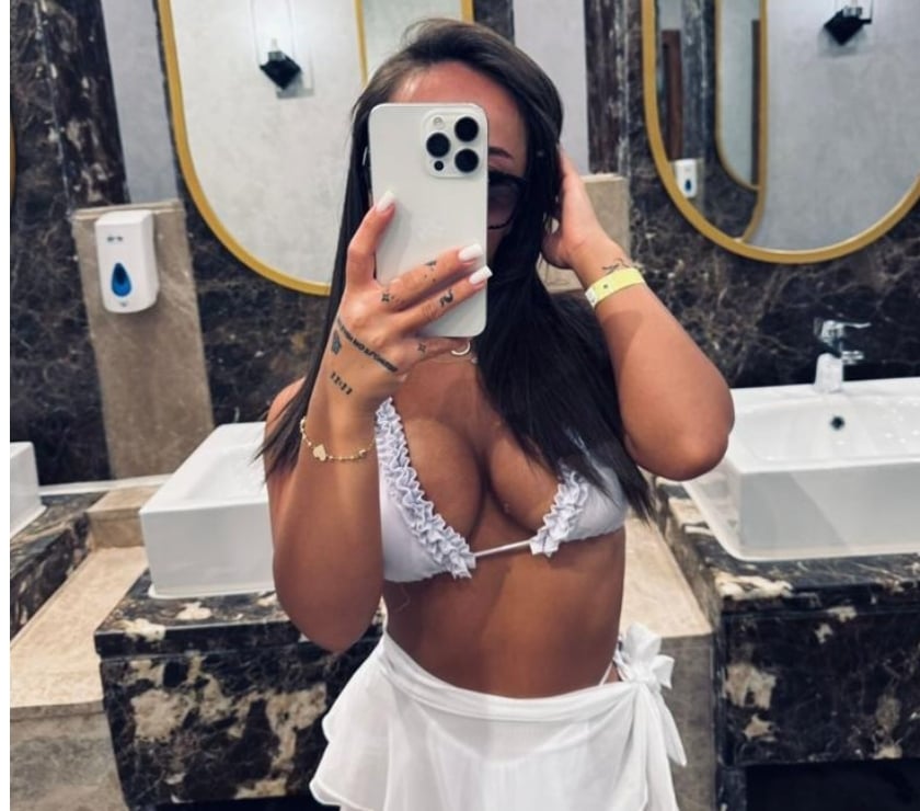 Escorts Essex Thurrock - Essex - Photos for Carla 🌹 Elegant. Confident. Exclusive 🌹