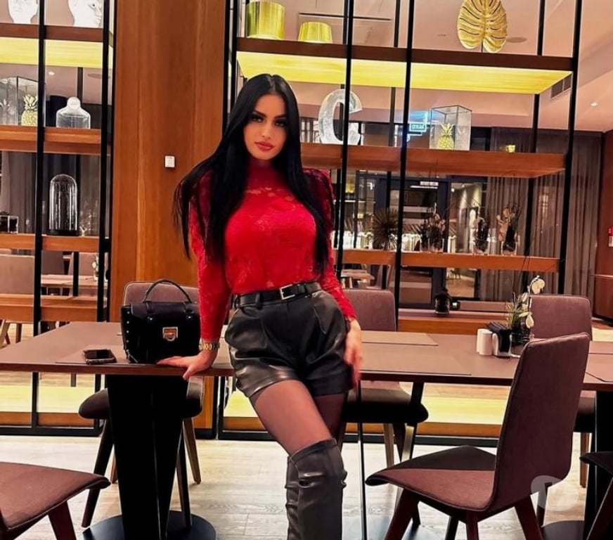 Escorts Surrey Reigate and Banstead - Photos for Dayana 🔥 Beauty with brains • London🔥