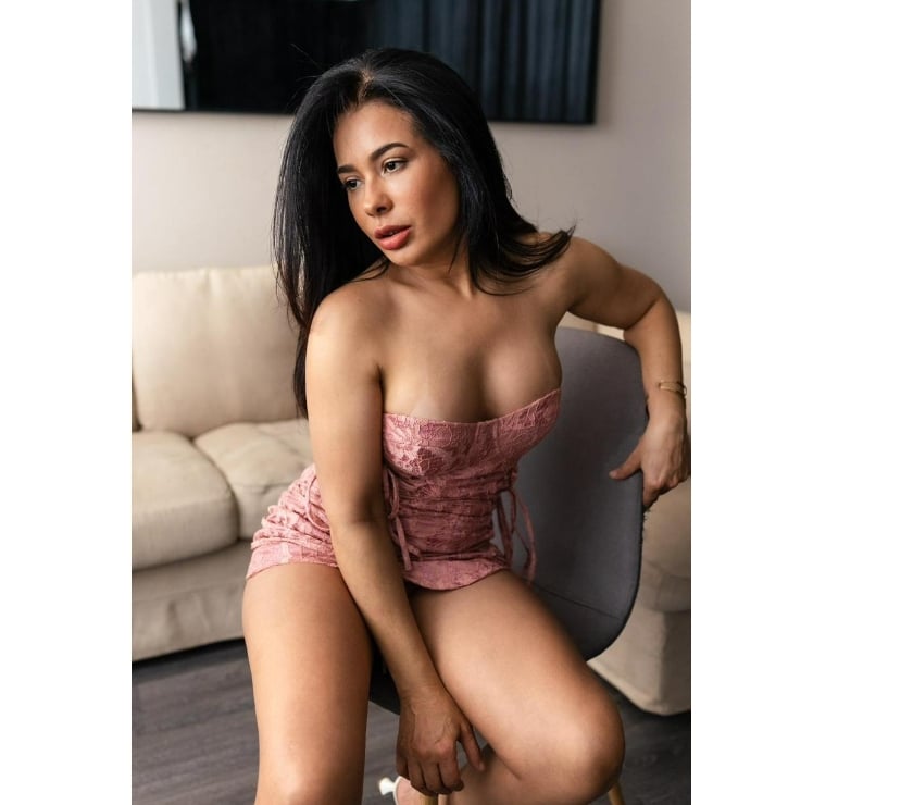  Escorts & Erotic Massage Bristol City Centre Bristol - Photos for 🌺BRUNA✨Your best Choice 💯real