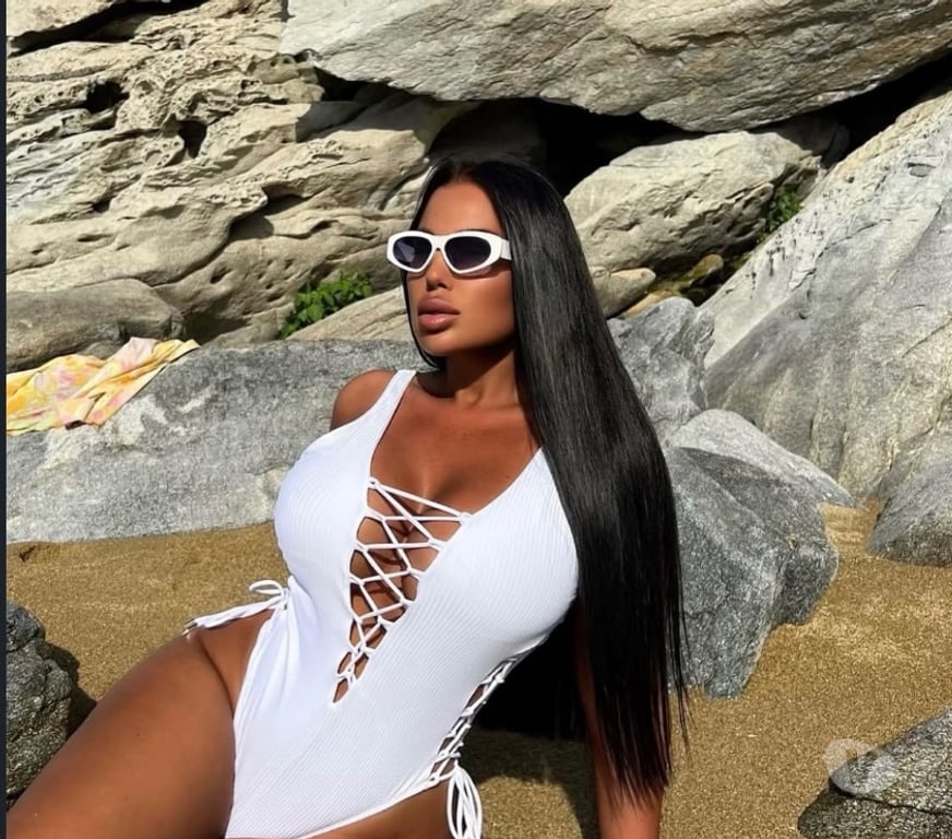 Escorts West Midlands Birmingham - Photos for Alexandra New in Town