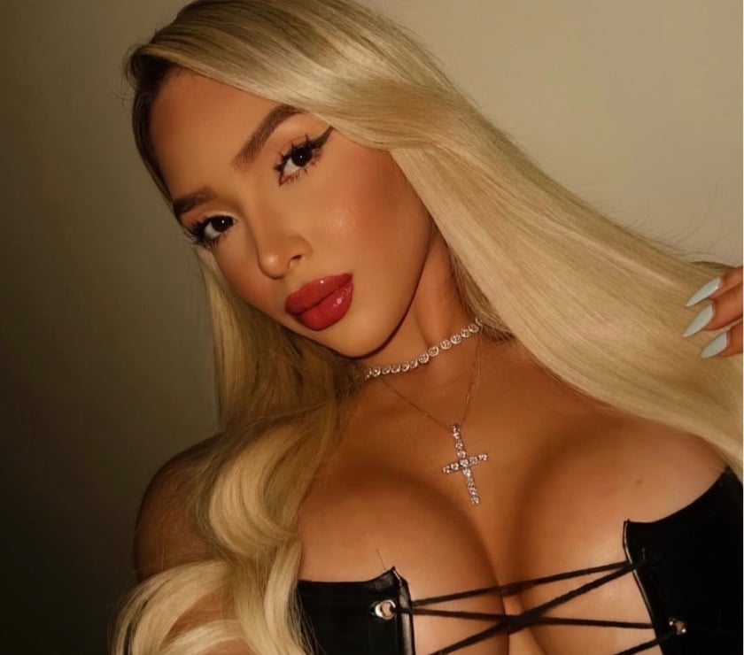 Escort Southall Ealing - Photos for JULIA HIGH CLASS 💯% Party Girl REAL👅