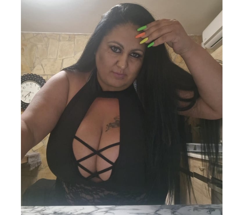 Escorts West London Hillingdon - Photos for Bella mega boobs!best sloppy owo!cim!bbw!Big boobs