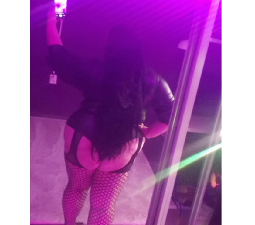 Escorts Ealing Southall - Ealing - Photos for Bella mega boobs!best sloppy owo!cim!bbw!Big boobs