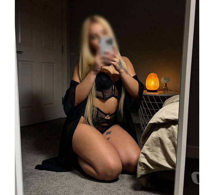 Escorts Shropshire Telford and Wrekin - Photos for New Gir in Telford 💕
