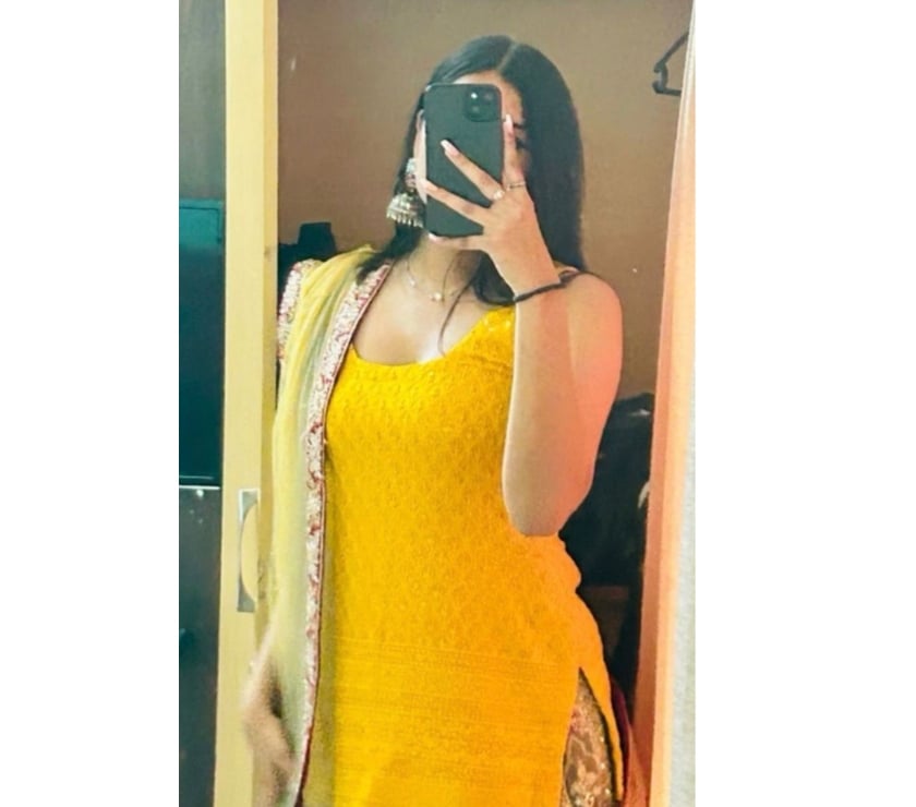 Escorts East London Redbridge - Photos for Best Service Girl in town , College Girl ❤️