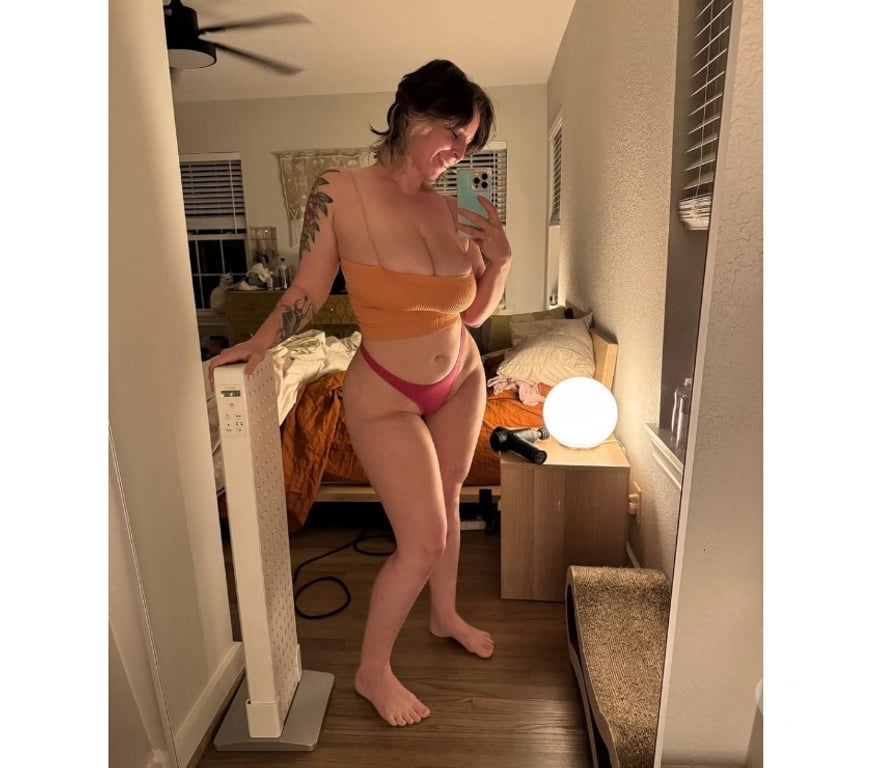 Escorts Windsor and Maidenhead Burchetts Green - Windsor and Maidenhead - Photos for Charming Companion Available – Discreet & Fun