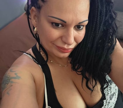  Escorts Heathrow Hillingdon - Photos for Sexy Simona Best service LAST DAY