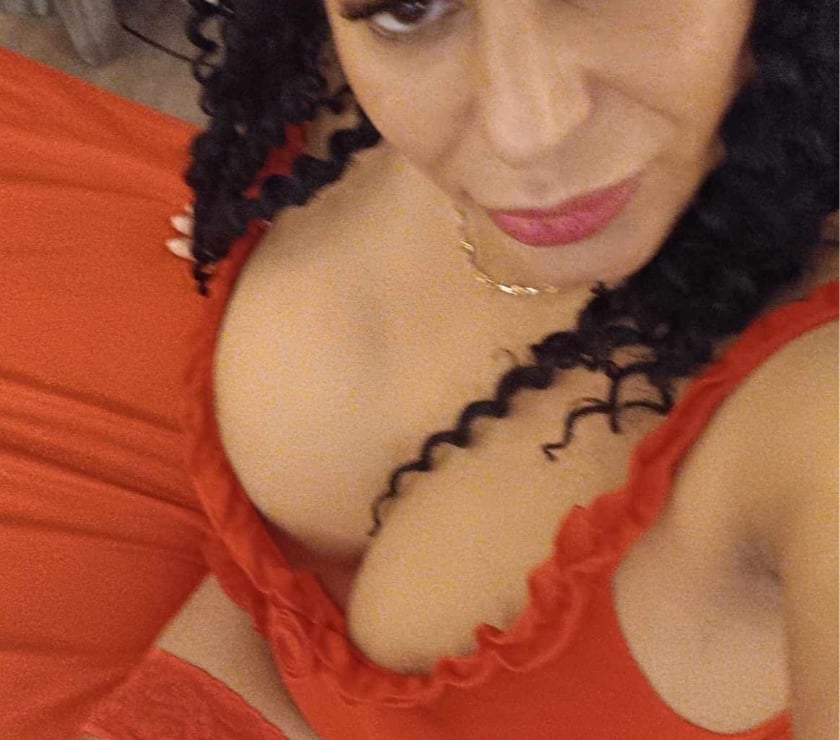 Escorts West London Hillingdon - Photos for Sexy Simona Best service