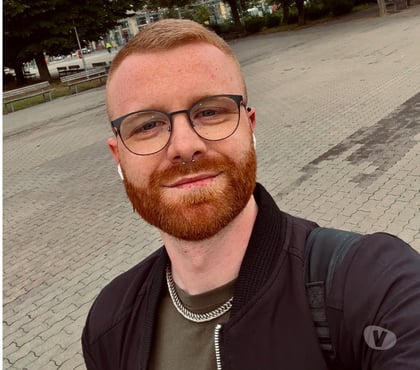 Gay Escorts Hull City Centre Hull - Photos for Ginger and Versatile