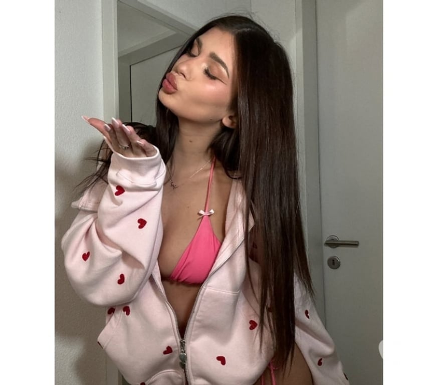 Escorts Bedfordshire Luton - Photos for Ama 🙋‍♀️ 💕WATAPP ME FOR MORE 📸 PHOTO