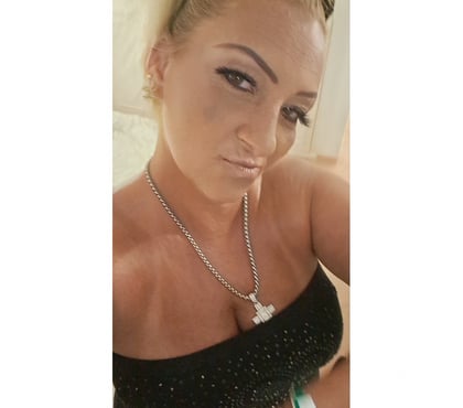  Escorts & Erotic Massage Penge South East London - Photos for CHLOE ❤️ HUNGARY 🇭🇺 MILF NEW