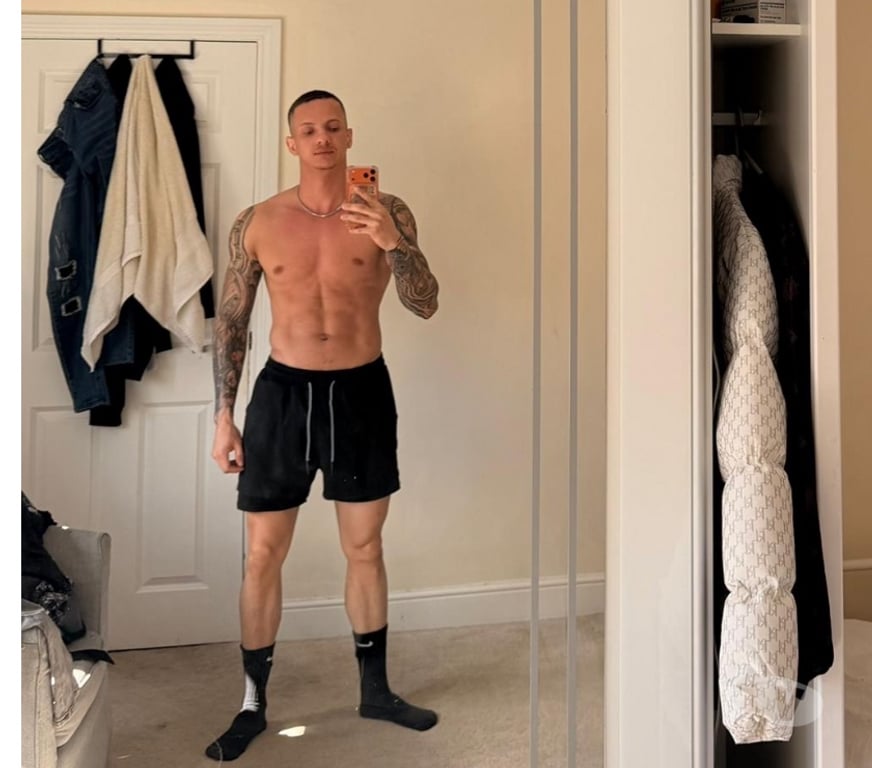  Gay massage North West London Harrow - Photos for 🇧🇷❤️‍🔥 CRISTIAN HOT BRAZILIAN 🍆😈