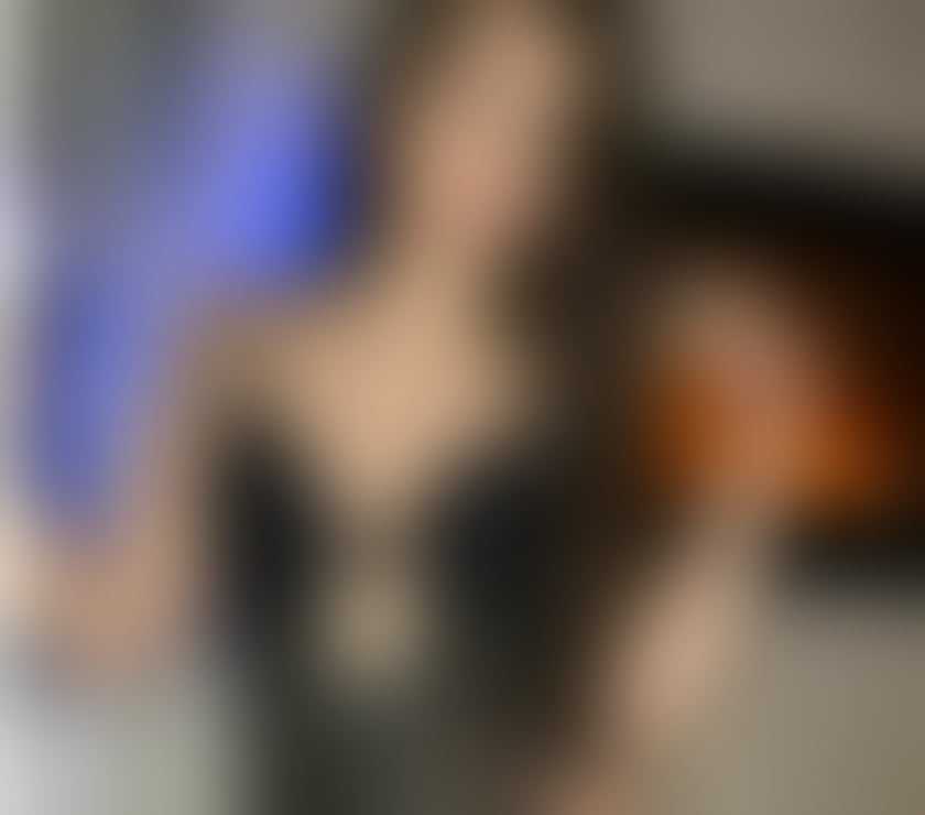 Hi I am gulia new party girl 24 7🥂🍾🎉