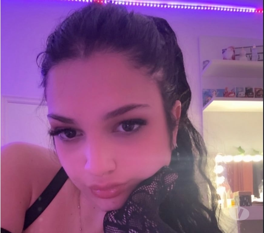 Escorts Fermanagh and Omagh Lurgan - Fermanagh and Omagh - Photos for Discreet And Professional Available