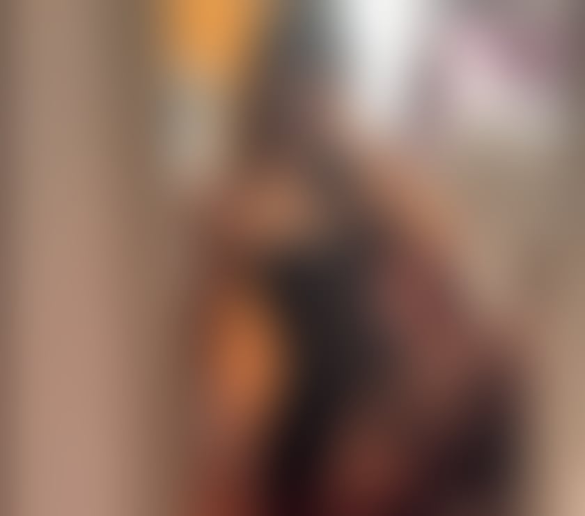 Escorts East Sussex Eastbourne - Photos for Petite Sweet & Playful