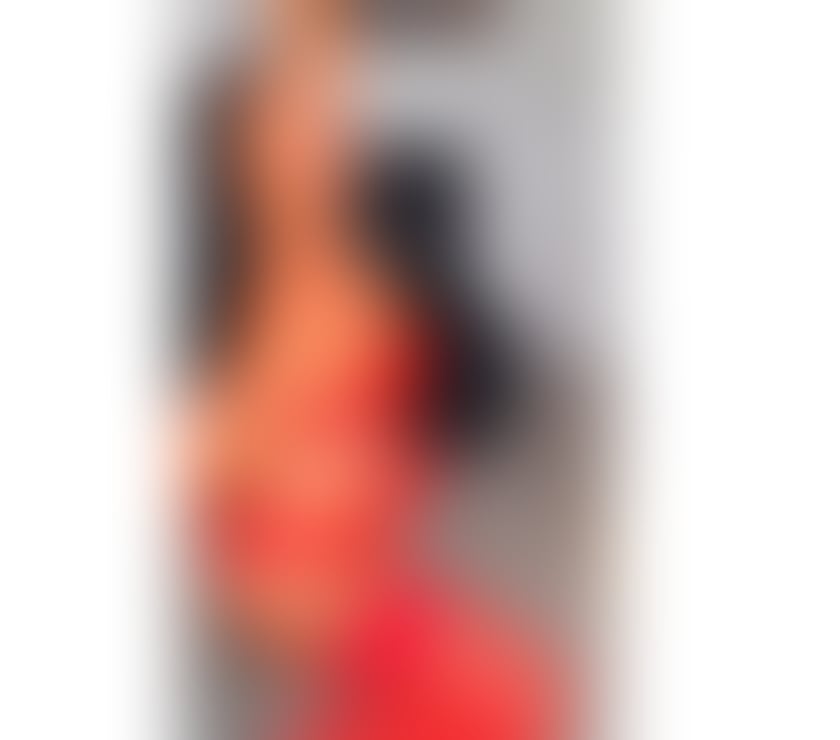 English beauty holly