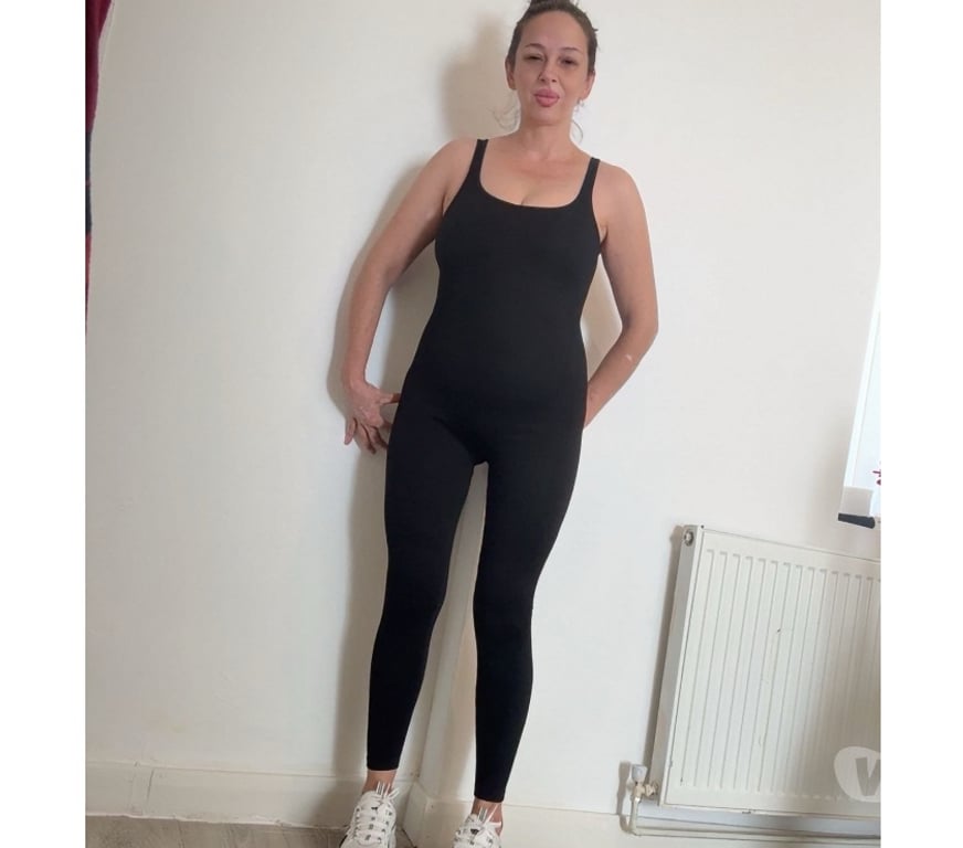 Escorts Merseyside Knowsley - Photos for Fatal seduction, charm and danger in every moment