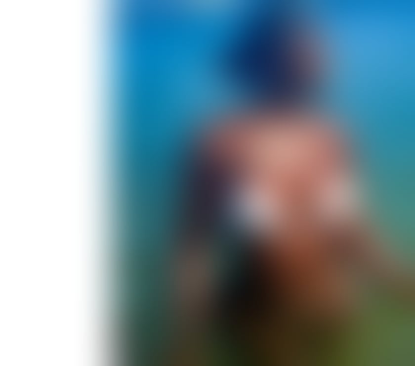 Beautiful Guinean woman in your city