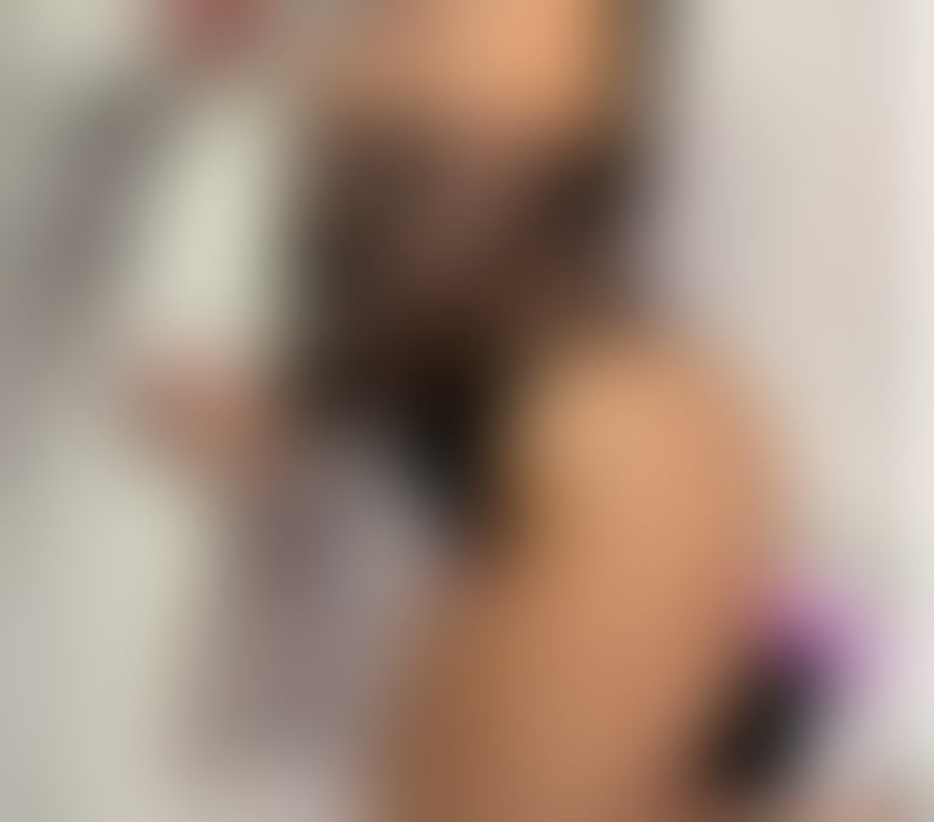 Escorts Motherwell North Lanarkshire - Photos for Emma MILF new in town Party girl 🍾🥳best bj😘