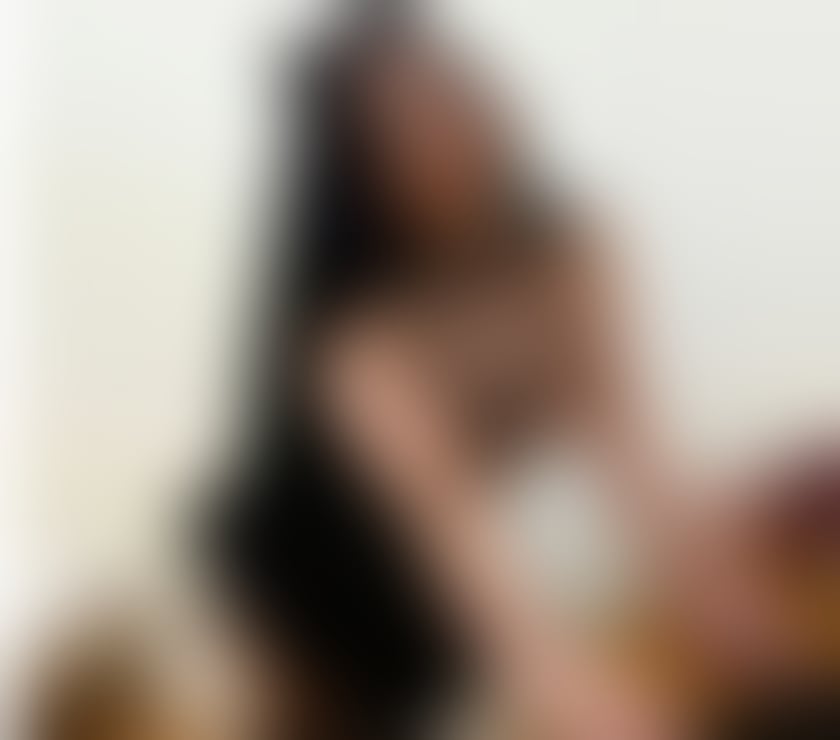  Escorts & Erotic Massage Ocean Village Southampton - Photos for 💓🥂🥂Hi baby are looking for fun call me😍
