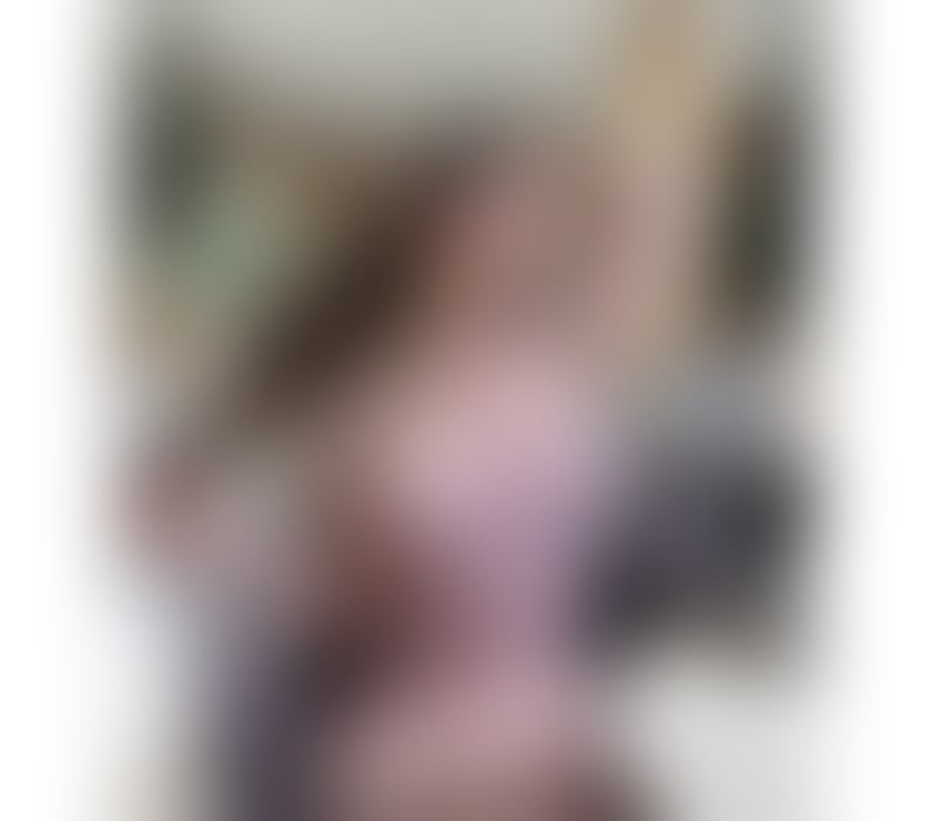 SLIM BRUNETTE, SEXY AND CHARMING 💋🔥