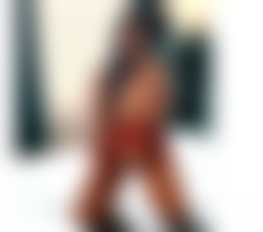 Escorts South Ayrshire Ayr Central - South Ayrshire - Photos for ELLA🥂outcall party-girl🍭domination naughty girl🍑