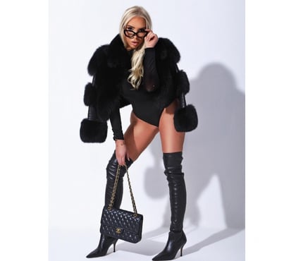  Escorts Kensington and Chelsea Central London - Photos for Blonde Busty English Companion