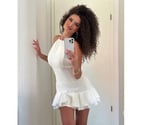 Sexy babe 🔥 curly hair 🥰