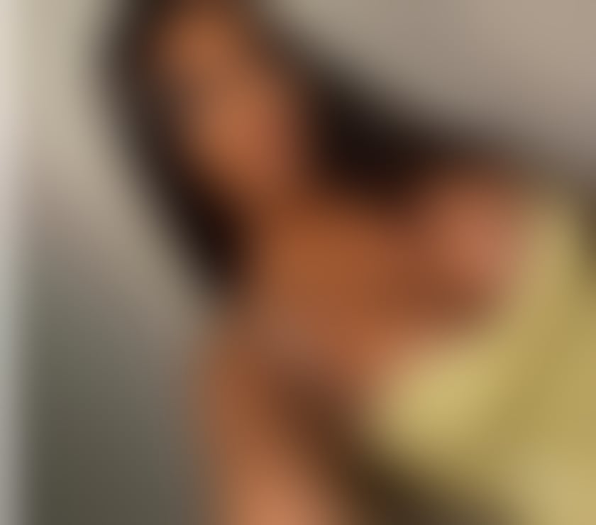  Escorts Warrington Town Centre Warrington - Photos for 👄Sexy and gorgeous Brunette 🫦outcall