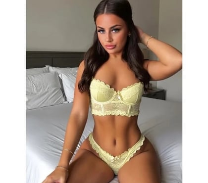  Escorts Warrington Town Centre Warrington - Photos for 👄Sexy and gorgeous Brunette 🫦outcall