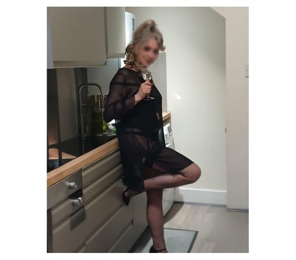 Escorts Croydon Town Centre Croydon - Photos for Claire Beautiful hot 🔥 Mature el dia 27 return in Croydon