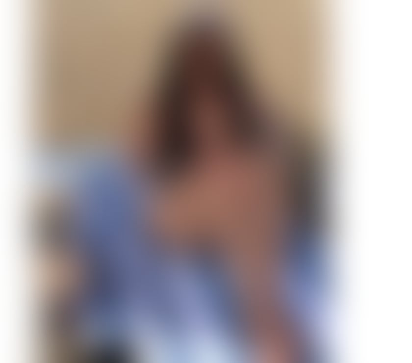 ISABELLA NEW IN TOWN