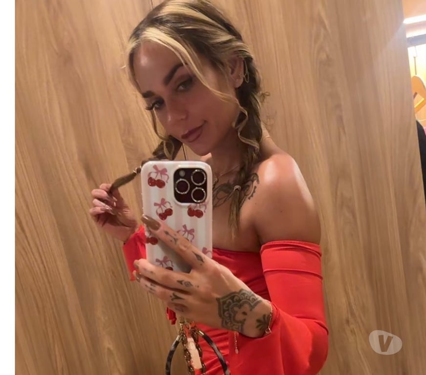 Adult Entertainment West London Ealing Broadway - West London - Photos for One-to-One Online Chat