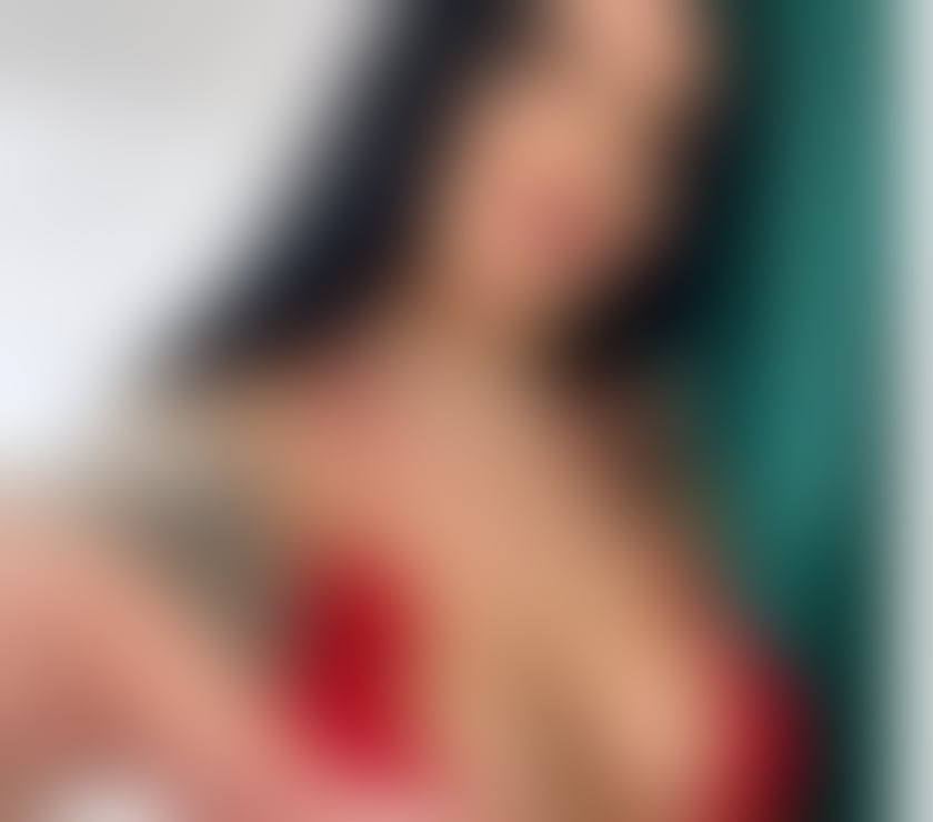 NEW ❤️IN 💕TOWN PARTY ❤️GIRL SARA