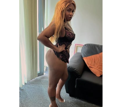 Escorts Dunfermline Fife - Photos for Dark Chocolate Out of Africa- Private & Unforgettable a-leve