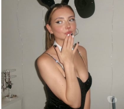 Adult Entertainment Abbey Road North West London - Photos for 18 Year Old Petite Girl (I verify)