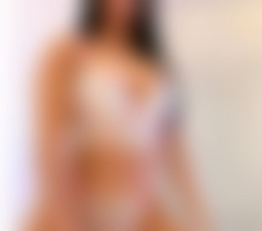Escorts South Ockendon Thurrock - Essex - Photos for Sexy girl party out call 💯🫦🫦🫦🫦🤙
