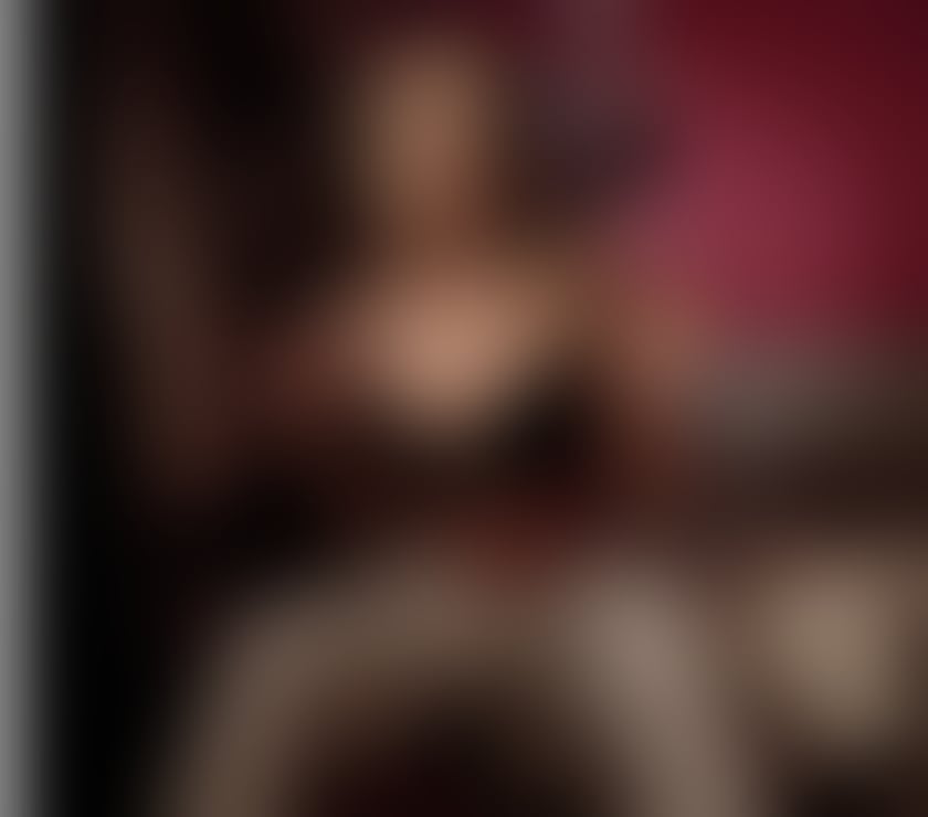 Escorts Surrey Runnymede - Photos for 💕TOP CLASS 💕 AYSHA PARTY GIRL❤️JUST OUTCALL