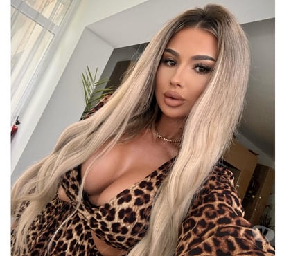  Escorts Manchester City Centre Manchester - Photos for 🍒KELLY🍒ONLY OUTCALL🌸PARTY GIRL