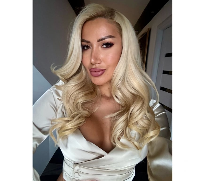 Escorts Merseyside Liverpool - Photos for 💕AMBRA 💕ONLY OUTCALL🔥TEXT ME ON WATSAPP🔥
