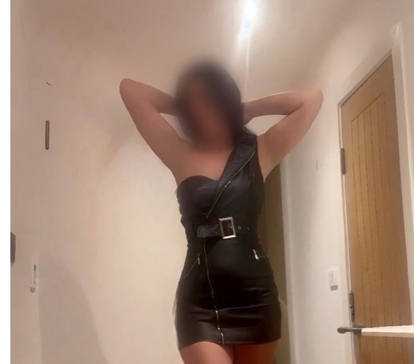 Escorts Warrington Warrington Town Centre - Warrington - Photos for 💋British Busty Petite Babe Late Night Party Girl💋