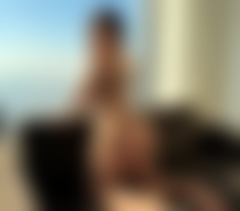  Escorts King`s Cross St. Pancras Station King`s Cross - Central London - Photos for I'm LUNA Brazilian, engaging and wrapped in a mystery that