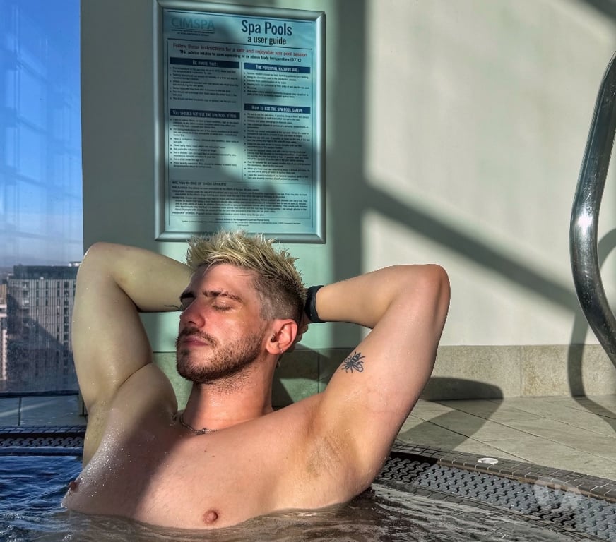  Gay massage West London Paddington - West London - Photos for XL.TOMMY: 6ft1 RUGBY BUILD – VISITING 18-22 MAY. W2 1EG.