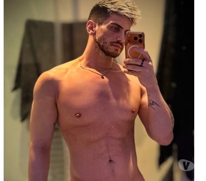 Photos for XL.TOMMY: 6ft1 RUGBY BUILD – VISITING 18-22 MAY.