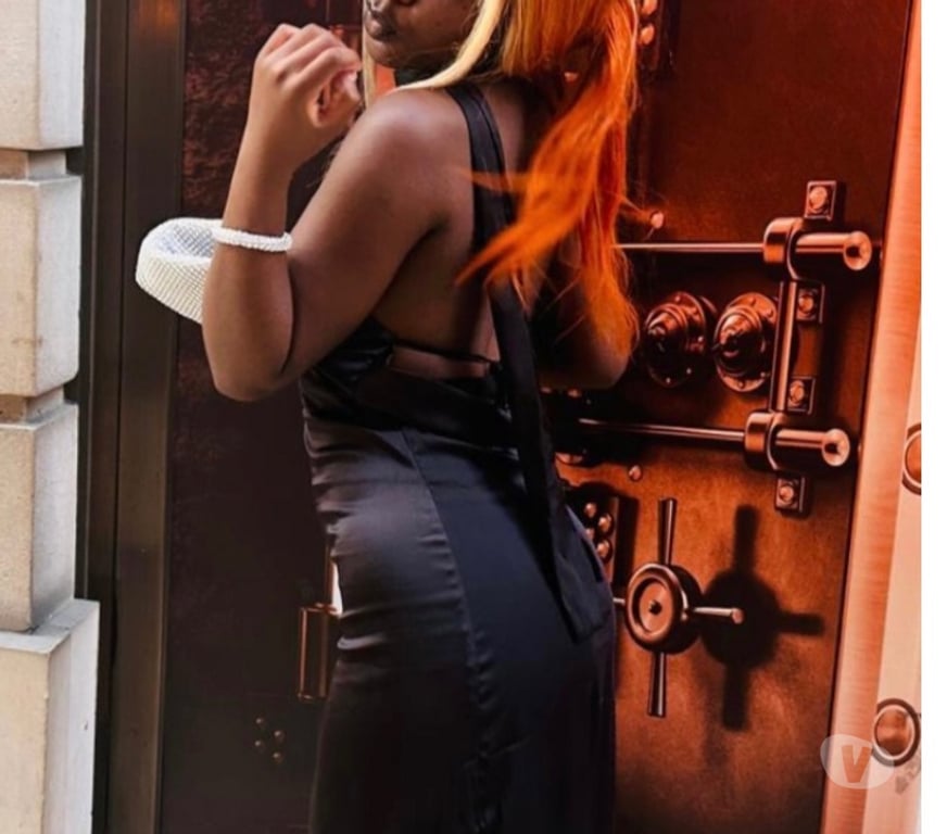 Escorts West Yorkshire Leeds - Photos for 🍑 Sweet like summer, hard to forget.🍑