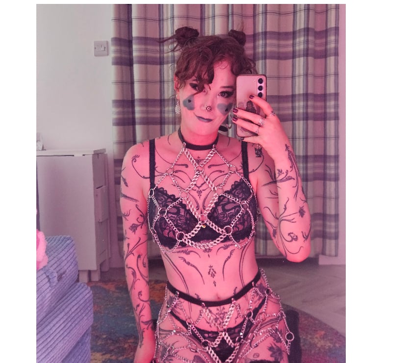 Escorts East Sussex Brighton - Photos for Post-op trans escort for fun, GFE and dating